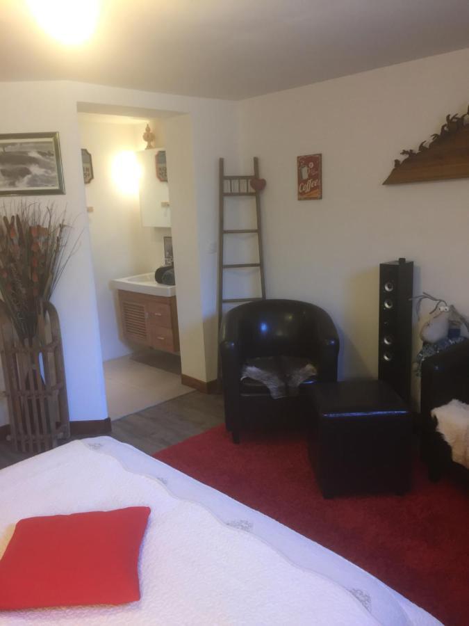 Jolie Chambre Au Calme Hauteville-Gondon 外观 照片
